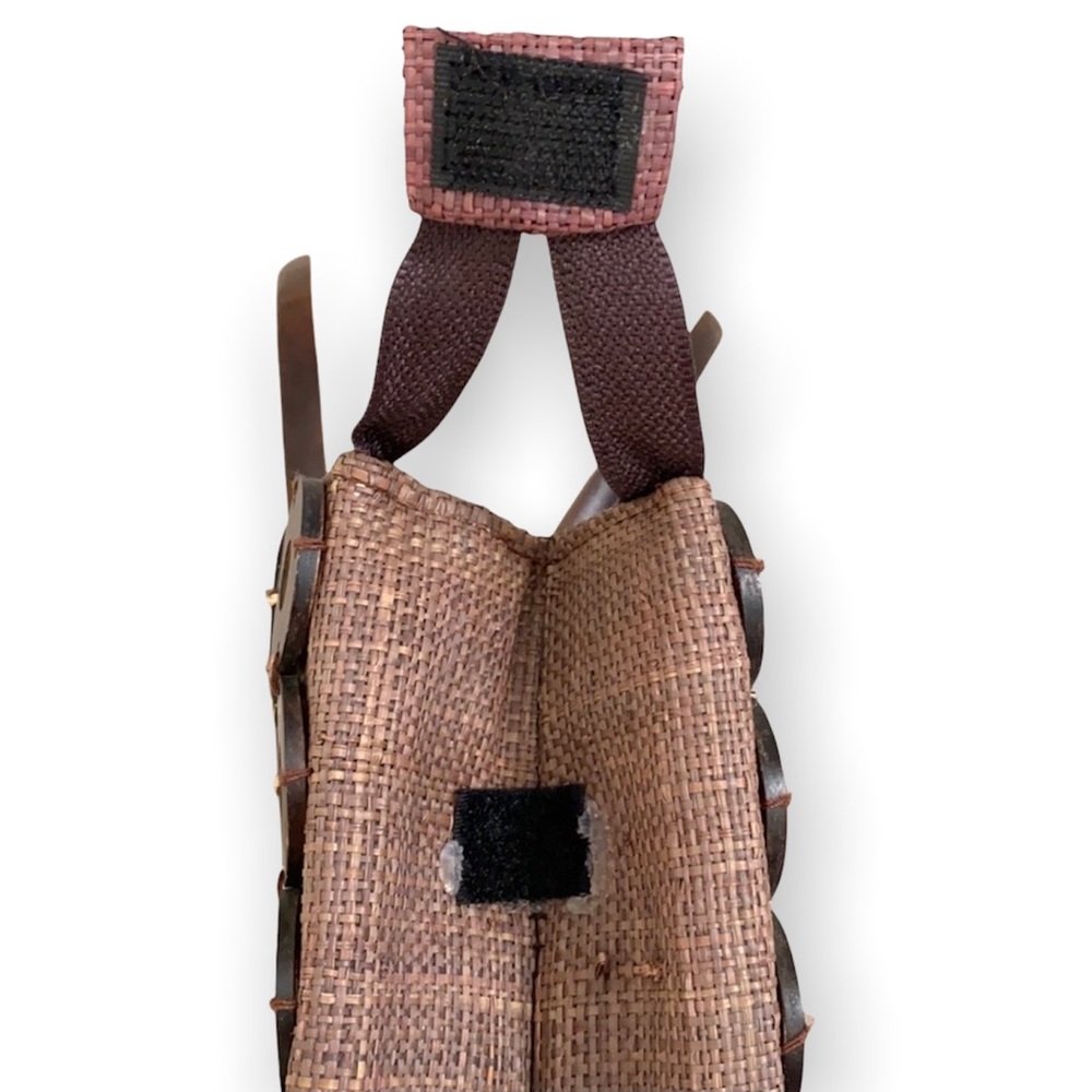 Large Handmade Coconut Shell Hand Bag - Picture 7 of 14